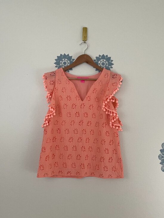 Lilly Pulitzer Tops - Lilly Pulitzer Astara Palm Tree Eyelet Pom Pom Top in Coral Size XS